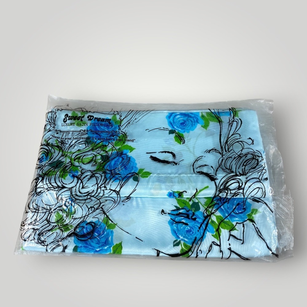 Sweet Dream Blue Satin Pillowcase Floral Zippered Hair Beauty 22x28 1960s-70s